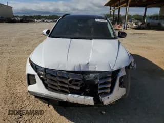 ✅ 2023 Hyundai Tucson Limited • VIN: 5NMJE3AE1PH253114 • Lot: 61496354. Wystawiony na Copart z przebiegiem 15 584 mil. Bezpłatny archiwum sprzedaży aukcyjnych z USA i szczegółowy raport historii pojazdu na DreamBid. Zdjęcie 5.