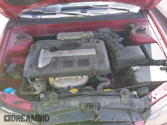 ✅ 2005 Hyundai Elantra GLS • VIN: KMHDN46D45U996810 • Lot: 42684602. Wystawiony na IAAI z przebiegiem 73 952 mil. Bezpłatny archiwum sprzedaży aukcyjnych z USA i szczegółowy raport historii pojazdu na DreamBid. Zdjęcie 10.