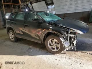 ✅ 2024 Hyundai Tucson SE • VIN: 5NMJACDE8RH351857 • Lot: 77467504. Wystawiony na Copart z przebiegiem Nie podano. Bezpłatny archiwum sprzedaży aukcyjnych z USA i szczegółowy raport historii pojazdu na DreamBid. Zdjęcie 4.