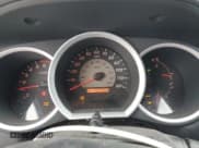 ✅ 2011 Toyota Tacoma • VIN: 5TFLU4EN5BX004763 • Lot: 82220995. Listed on Copart with 137,354 mi. Free auction sales archive from the USA and detailed vehicle history report at DreamBid. Image 9.