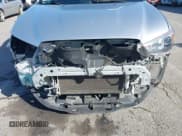 ✅ 2018 Mitsubishi Outlander SE • VIN: JA4AP3AW9JZ036006 • Lot: 42278902. Listed on IAAI with 72,250 mi. Free auction sales archive from the USA and detailed vehicle history report at DreamBid. Image 6.