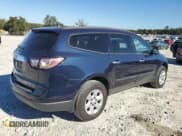✅ 2015 Chevrolet Traverse LS • VIN: 1GNKRFED5FJ380847 • Lot: 82489955. Wystawiony na Copart z przebiegiem 129 775 mil. Bezpłatny archiwum sprzedaży aukcyjnych z USA i szczegółowy raport historii pojazdu na DreamBid. Zdjęcie 3.
