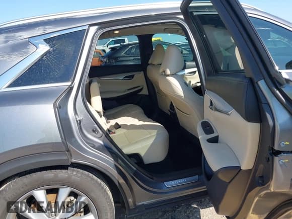 ✅ 2020 Infiniti QX50 Luxe • VIN: 3PCAJ5M12LF100477 • Lot: 43185915. Listed on IAAI with 65,881 mi. Free auction sales archive from the USA and detailed vehicle history report at DreamBid. Image 8.