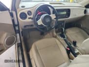 ✅ 2013 Volkswagen Beetle 2.5L • VIN: 3VWJX7AT1DM632703 • Lot: 92857275. Listed on Copart with 144,477 mi. Free auction sales archive from the USA and detailed vehicle history report at DreamBid. Image 8.