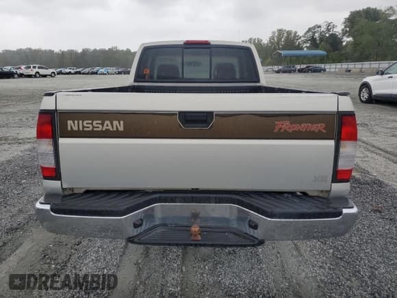 ✅ 1998 Nissan Frontier XE • VIN: 1N6DD26S2WC339132 • Lot: 84616235. Listed on Copart with 174,391 mi. Free auction sales archive from the USA and detailed vehicle history report at DreamBid. Image 6.