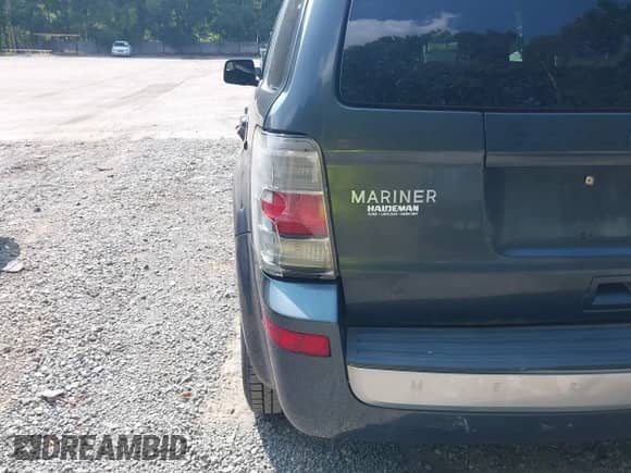 2010 Mercury Mariner z VIN 4M2CN8B79AKJ28843, wystawiony jako IAAI lot #40099437 z przebiegiem 203 467 mil mil oraz . Historia ofert i sprzedaży dostępna na DreamBid. Obrazek 17.