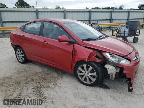 ✅ 2013 Hyundai Accent GLS • VIN: KMHCU4AE5DU462499 • Лот: 68339804. Опубликован ранее на Copart с пробегом 104 780 миль. Бесплатный доступ к архиву аукционных продаж из США и подробный отчёт об истории автомобиля на DreamBid. Изображение 4.
