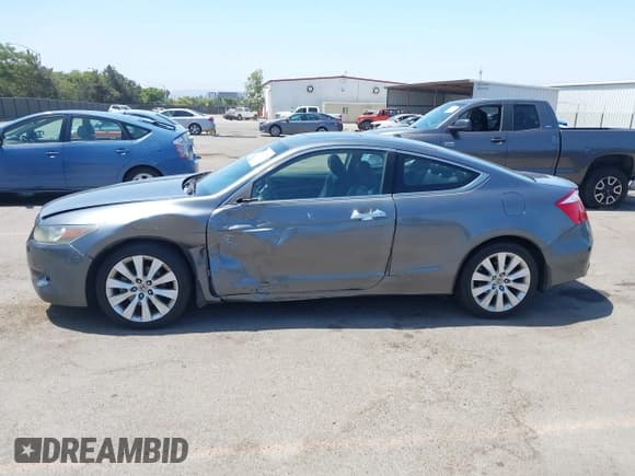 ✅ 2010 Honda Accord EX-L • VIN: 1HGCS2B83AA008032 • Lot: 42703590. Listed on IAAI with 161,429 mi. Free auction sales archive from the USA and detailed vehicle history report at DreamBid. Image 14.