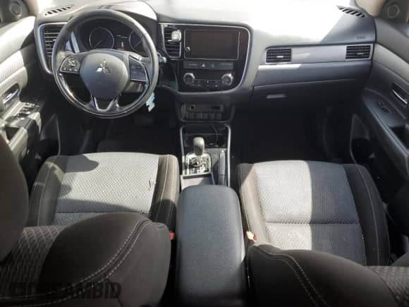 2018 Mitsubishi Outlander SE with VIN JA4AD3A38JZ041292, listed as a Copart auction lot 83993865 with 95,809 mi miles and Salvage title. Bid and sale history available at DreamBid. Image 8.