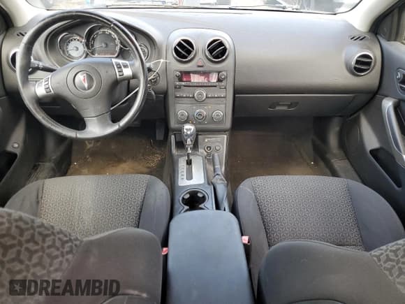 ✅ 2009 Pontiac G6 1SB • VIN: 1G2ZJ57B294248088 • Lot: 71165845. Wystawiony na Copart z przebiegiem 180 122 mil. Bezpłatny archiwum sprzedaży aukcyjnych z USA i szczegółowy raport historii pojazdu na DreamBid. Zdjęcie 8.