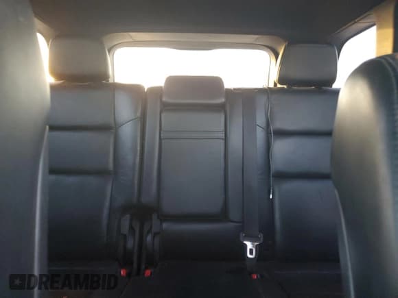 ✅ 2018 Jeep Grand Cherokee Limited • VIN: 1C4RJFBG4JC379635 • Lot: 92064605. Listed on Copart with 113,513 mi. Free auction sales archive from the USA and detailed vehicle history report at DreamBid. Image 10.