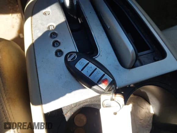 ✅ 2013 Nissan Murano SL • VIN: JN8AZ1MU7DW210115 • Lot: 43464666. Listed on IAAI with 117,942 mi. Free auction sales archive from the USA and detailed vehicle history report at DreamBid. Image 11.