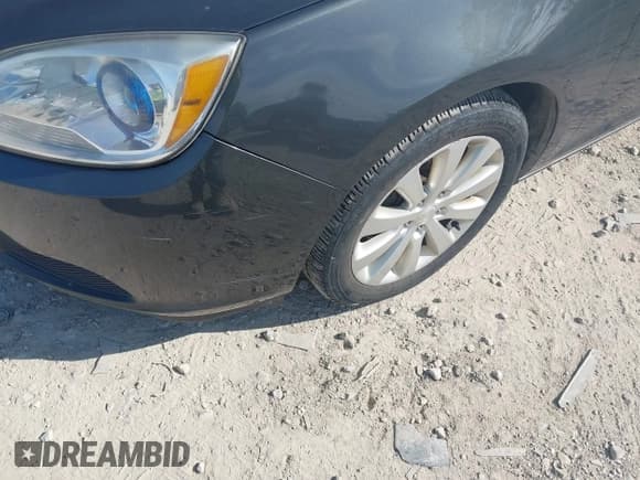 ✅ 2015 Buick Verano • VIN: 1G4PV5SK3F4209726 • Лот: 43195400. Опубликован ранее на IAAI с пробегом 93 914 миль. Бесплатный доступ к архиву аукционных продаж из США и подробный отчёт об истории автомобиля на DreamBid. Изображение 6.