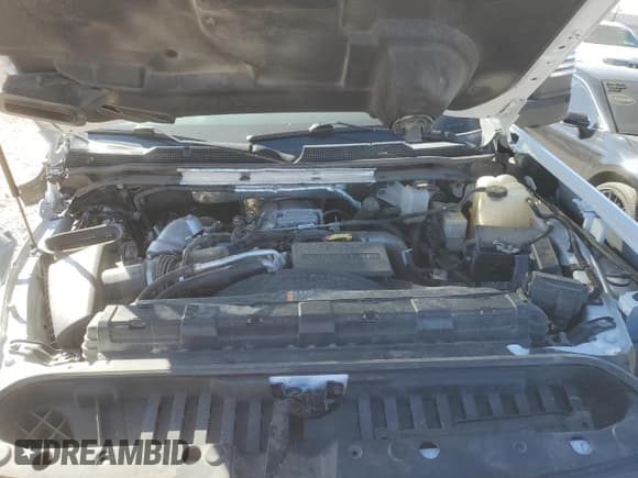 ✅ 2020 Chevrolet Silverado 2500HD LTZ • VIN: 1GC4YPEY5LF219250 • Лот: 82992784. Опубликован ранее на Copart с пробегом 83 871 миль. Бесплатный доступ к архиву аукционных продаж из США и подробный отчёт об истории автомобиля на DreamBid. Изображение 11.