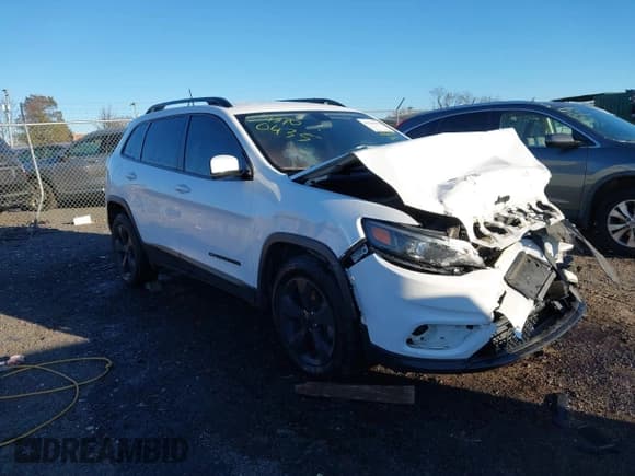 ✅ 2019 Jeep Cherokee Latitude Plus • VIN: 1C4PJMLB9KD489560 • Лот: 43700435. Опубликован ранее на IAAI с пробегом 169 162 миль. Бесплатный доступ к архиву аукционных продаж из США и подробный отчёт об истории автомобиля на DreamBid. Изображение 1.