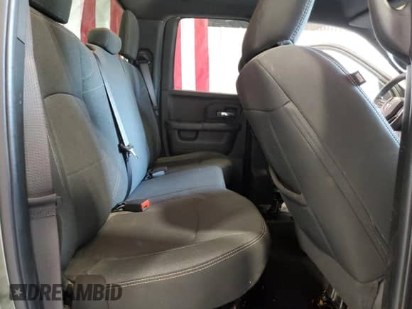 2021 Ram 1500 Warlock z VIN 1C6RR6GT2MS575041, wystawiony jako Copart lot #73572404 z przebiegiem 94 601 mil mil oraz Czysty tytuł • Clean title. Historia ofert i sprzedaży dostępna na DreamBid. Obrazek 10.