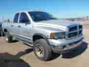 2005 Dodge 3500 SLT z VIN 3D7LS38C15G791333, wystawiony jako IAAI lot #42628158 z przebiegiem 188 963 mil mil oraz . Historia ofert i sprzedaży dostępna na DreamBid. Obrazek 1.