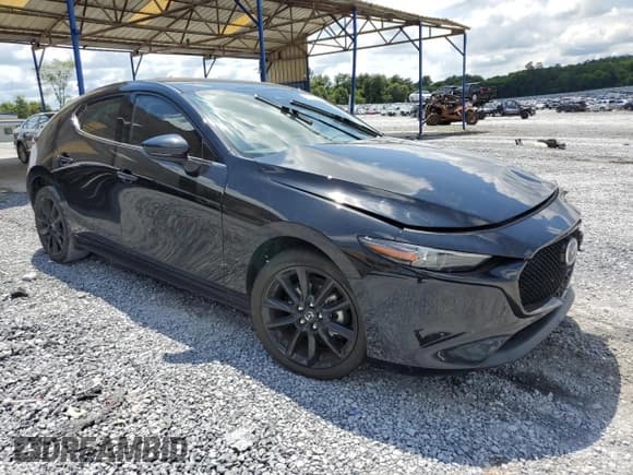 ✅ 2021 Mazda 3 Premium • VIN: JM1BPAML6M1403284 • Lot: 67949775. Wystawiony na Copart z przebiegiem Nie podano. Bezpłatny archiwum sprzedaży aukcyjnych z USA i szczegółowy raport historii pojazdu na DreamBid. Zdjęcie 4.
