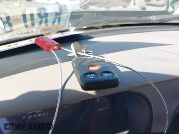 1997 Ford Explorer XL z VIN 1FMDU32EXVUA67202, wystawiony jako IAAI lot #43411217 z przebiegiem 152 951 mil mil oraz . Historia ofert i sprzedaży dostępna na DreamBid. Obrazek 11.