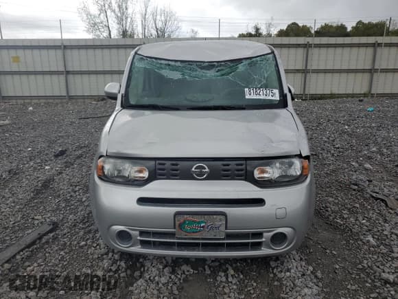 ✅ 2010 Nissan Cube S • VIN: JN8AZ2KR7AT155666 • Лот: 81821375. Опубликован ранее на Copart с пробегом 68 710 миль. Бесплатный доступ к архиву аукционных продаж из США и подробный отчёт об истории автомобиля на DreamBid. Изображение 5.