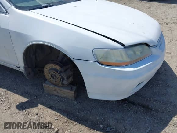 2001 Honda Accord EX с VIN 1HGCG22591A013582, выставлен на аукционе IAAI как лот 42402702 с пробегом 253 818 миль миль и . История ставок и продаж доступна на DreamBid. Изображение 13.