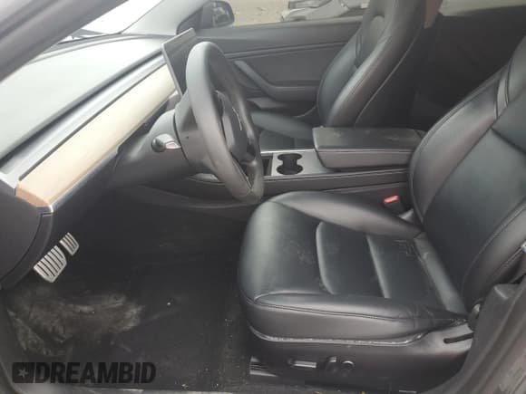 ✅ 2021 Tesla Model 3 Performance • VIN: 5YJ3E1EC8MF856256 • Lot: 66198405. Wystawiony na Copart z przebiegiem 50 569 mil. Bezpłatny archiwum sprzedaży aukcyjnych z USA i szczegółowy raport historii pojazdu na DreamBid. Zdjęcie 7.