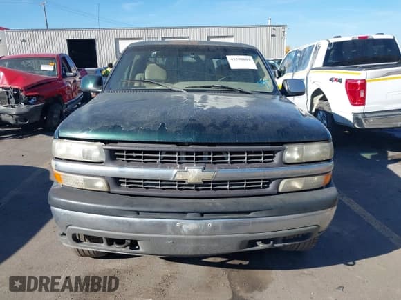 ✅ 2001 Chevrolet Silverado 1500 LS • VIN: 1GCEK19T41E185841 • Лот: 43598805. Опубликован ранее на IAAI с пробегом 324 706 миль. Бесплатный доступ к архиву аукционных продаж из США и подробный отчёт об истории автомобиля на DreamBid. Изображение 13.