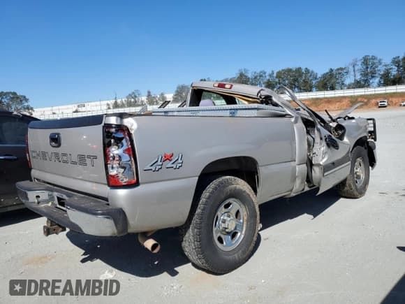 ✅ 2004 Chevrolet Silverado 1500 LS • VIN: 1GCEK14T74Z174112 • Лот: 74639474. Опубликован ранее на Copart с пробегом Не указан. Бесплатный доступ к архиву аукционных продаж из США и подробный отчёт об истории автомобиля на DreamBid. Изображение 3.