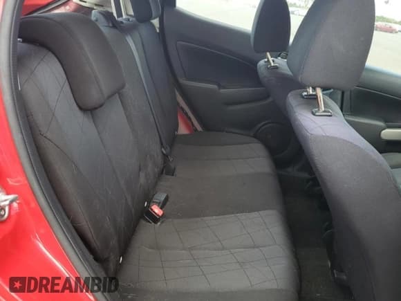 ✅ 2012 Mazda 2 Sport • VIN: JM1DE1KY8C0141074 • Лот: 62145534. Опубликован ранее на Copart с пробегом 116 998 миль. Бесплатный доступ к архиву аукционных продаж из США и подробный отчёт об истории автомобиля на DreamBid. Изображение 10.