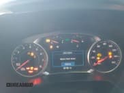 ✅ 2022 Chevrolet Blazer LT • VIN: 3GNKBCR47NS217403 • Lot: 96005925. Wystawiony na Copart z przebiegiem 30 182 mil. Bezpłatny archiwum sprzedaży aukcyjnych z USA i szczegółowy raport historii pojazdu na DreamBid. Zdjęcie 9.