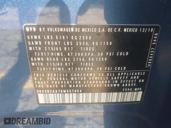 ✅ 2019 Volkswagen Tiguan SE • VIN: 3VV3B7AX7KM057454 • Lot: 42793924. Wystawiony na IAAI z przebiegiem 92 000 mil. Bezpłatny archiwum sprzedaży aukcyjnych z USA i szczegółowy raport historii pojazdu na DreamBid. Zdjęcie 9.