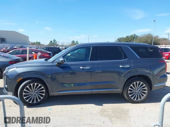 ✅ 2024 Hyundai Palisade Calligraphy • VIN: KM8R7DGE8RU717307 • Лот: 41677830. Опубликован ранее на IAAI с пробегом 30 761 миль. Бесплатный доступ к архиву аукционных продаж из США и подробный отчёт об истории автомобиля на DreamBid. Изображение 14.