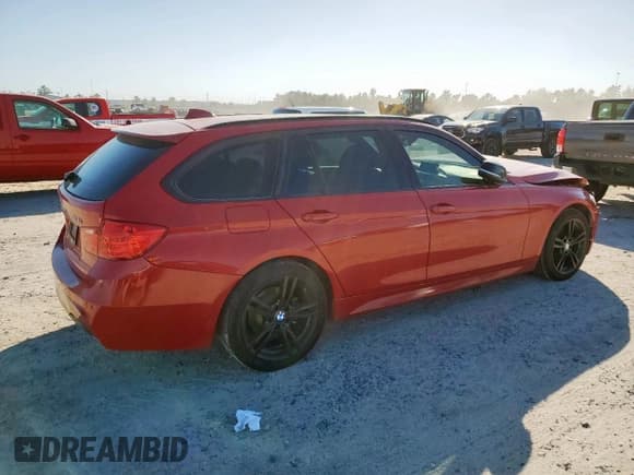 ✅ 2015 BMW 3 Series 328i xDrive • VIN: WBA3G7C52FK480867 • Lot: 85950835. Wystawiony na Copart z przebiegiem 108 686 mil. Bezpłatny archiwum sprzedaży aukcyjnych z USA i szczegółowy raport historii pojazdu na DreamBid. Zdjęcie 3.