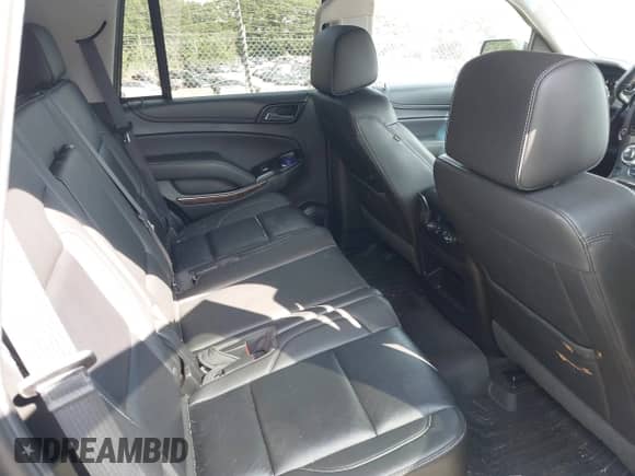 2018 Chevrolet Tahoe LT с VIN 1GNSKBKC6JR275107, выставлен на аукционе IAAI как лот 43149404 с пробегом 68 396 миль миль и . История ставок и продаж доступна на DreamBid. Изображение 8.