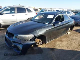 ✅ 2014 BMW 2 Series 228i • VIN: WBA1F5C51EVV98937 • Lot: 43808072. Wystawiony na IAAI z przebiegiem 145 280 mil. Bezpłatny archiwum sprzedaży aukcyjnych z USA i szczegółowy raport historii pojazdu na DreamBid. Zdjęcie 2.