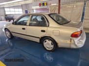 ✅ 2000 Chevrolet Prizm • VIN: 1Y1SK5485YZ403328 • Лот: 70034265. Опубликован ранее на Copart с пробегом 145 348 миль. Бесплатный доступ к архиву аукционных продаж из США и подробный отчёт об истории автомобиля на DreamBid. Изображение 2.
