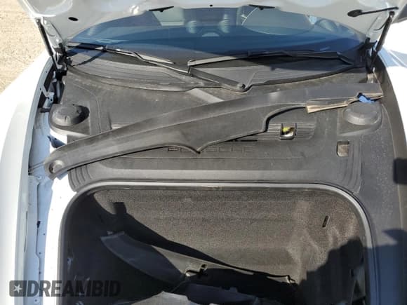 ✅ 2024 Porsche 718 Boxster • VIN: WP0CA2A8XRK205790 • Лот: 86850145. Опубликован ранее на Copart с пробегом 5 864 миль. Бесплатный доступ к архиву аукционных продаж из США и подробный отчёт об истории автомобиля на DreamBid. Изображение 11.