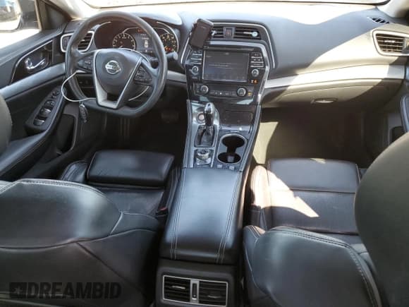 ✅ 2016 Nissan Maxima Platinum • VIN: 1N4AA6AP5GC381178 • Лот: 90509395. Опубликован ранее на Copart с пробегом 134 553 миль. Бесплатный доступ к архиву аукционных продаж из США и подробный отчёт об истории автомобиля на DreamBid. Изображение 8.