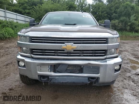 ✅ 2015 Chevrolet Silverado 2500HD LT • VIN: 1GC1KVEG3FF159148 • Lot: 69196335. Listed on Copart with 235,091 mi. Free auction sales archive from the USA and detailed vehicle history report at DreamBid. Image 5.