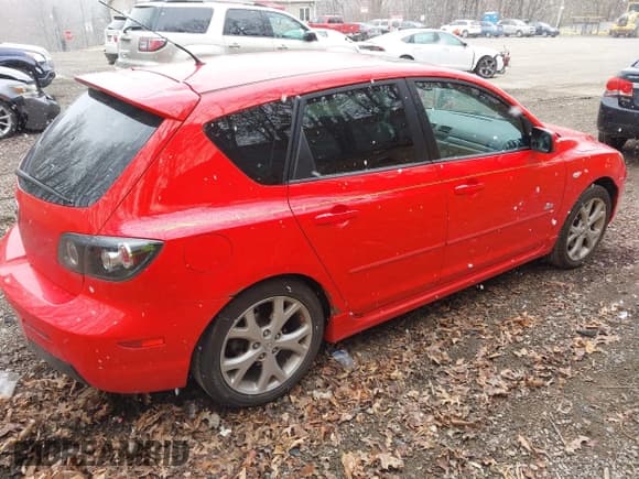 ✅ 2007 Mazda 3 S Touring • VIN: JM1BK343X71600747 • Lot: 41891492. Listed on IAAI with 109,872 mi. Free auction sales archive from the USA and detailed vehicle history report at DreamBid. Image 4.