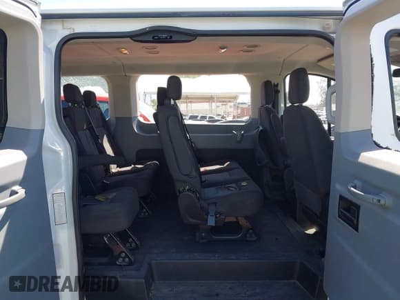 ✅ 2016 Ford Transit XL • VIN: 1FBZX2ZM0GKA65728 • Lot: 43143885. Wystawiony na IAAI z przebiegiem Nie podano. Bezpłatny archiwum sprzedaży aukcyjnych z USA i szczegółowy raport historii pojazdu na DreamBid. Zdjęcie 8.