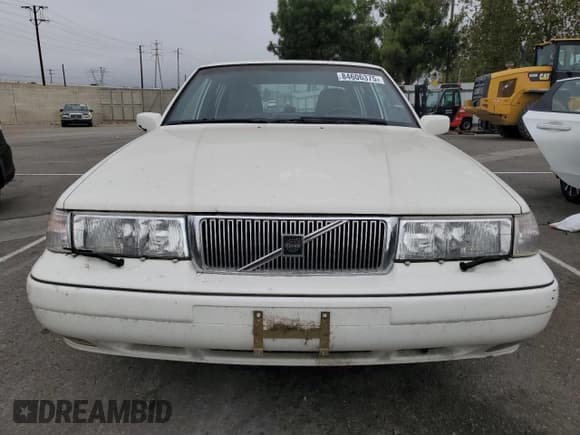 ✅ 1996 Volvo 960 • VIN: YV1KS9606T1089158 • Lot: 84606375. Listed on Copart with 103,197 mi. Free auction sales archive from the USA and detailed vehicle history report at DreamBid. Image 5.
