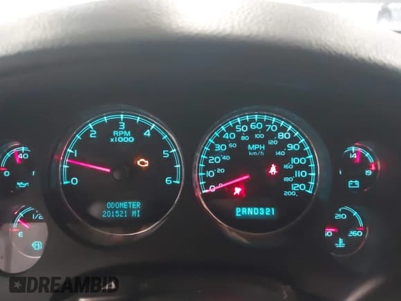 ✅ 2007 Chevrolet Suburban LT • VIN: 1GNFK16397J300658 • Lot: 43267084. Listed on IAAI with 201,521 mi. Free auction sales archive from the USA and detailed vehicle history report at DreamBid. Image 7.