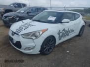 ✅ 2013 Hyundai Veloster w/Gray Int • VIN: KMHTC6AD3DU131703 • Lot: 42468831. Wystawiony na IAAI z przebiegiem 188 513 mil. Bezpłatny archiwum sprzedaży aukcyjnych z USA i szczegółowy raport historii pojazdu na DreamBid. Zdjęcie 2.