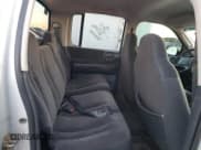 ✅ 2003 Dodge Dakota SLT • VIN: 1D7HG48N73S248783 • Lot: 42123385. Wystawiony na Copart z przebiegiem 210 752 mil. Bezpłatny archiwum sprzedaży aukcyjnych z USA i szczegółowy raport historii pojazdu na DreamBid. Zdjęcie 10.