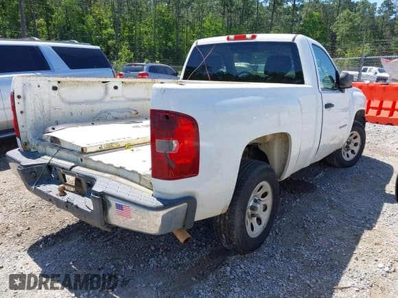 ✅ 2010 Chevrolet Silverado 1500 Work Truck • VIN: 1GCPCPEX1AZ190912 • Lot: 41968523. Listed on IAAI with 249,544 mi. Free auction sales archive from the USA and detailed vehicle history report at DreamBid. Image 4.