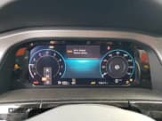 ✅ 2024 Volkswagen Atlas SE • VIN: 1V2LE2CA8RC243404 • Lot: 82175435. Listed on Copart with 13,617 mi. Free auction sales archive from the USA and detailed vehicle history report at DreamBid. Image 9.