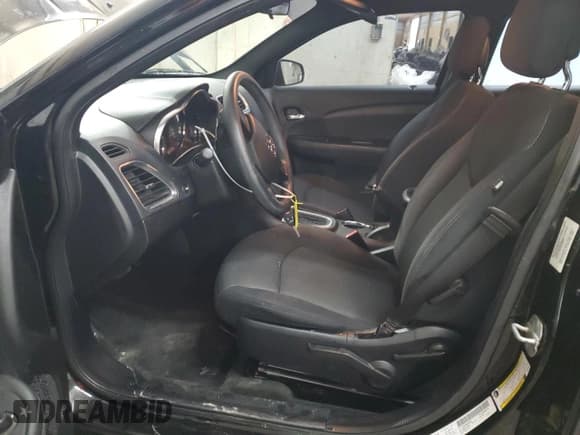 ✅ 2013 Dodge Avenger SE • VIN: 1C3CDZAB8DN683004 • Лот: 41513775. Опубликован ранее на Copart с пробегом 148 024 миль. Бесплатный доступ к архиву аукционных продаж из США и подробный отчёт об истории автомобиля на DreamBid. Изображение 7.