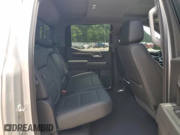 ✅ 2022 Chevrolet Silverado 1500 LTZ • VIN: 1GCUDGED4NZ572816 • Lot: 63283775. Wystawiony na Copart z przebiegiem 96 793 mil. Bezpłatny archiwum sprzedaży aukcyjnych z USA i szczegółowy raport historii pojazdu na DreamBid. Zdjęcie 10.