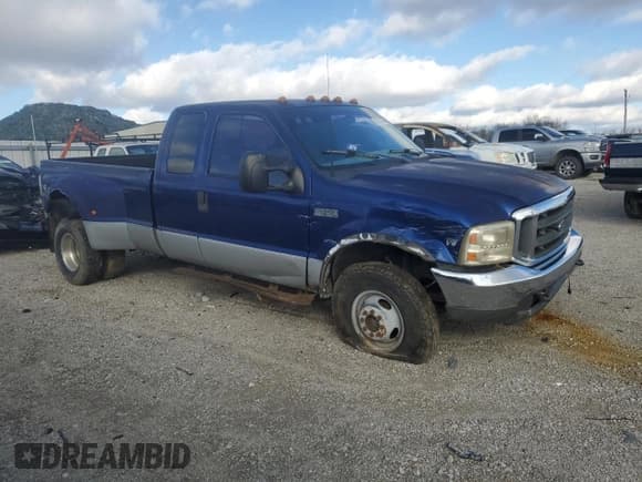 ✅ 1999 Ford F-350 XL • VIN: 1FTWX33F7XEA28950 • Лот: 85951064. Опубликован ранее на Copart с пробегом 320 667 миль. Бесплатный доступ к архиву аукционных продаж из США и подробный отчёт об истории автомобиля на DreamBid. Изображение 4.